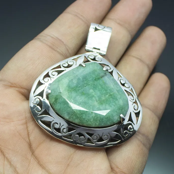 Beads Supplies USA Necklaces 272g Totally Handmade Natural Green Emerald Checker Heart Shape 925 Sterling Silver Pendant